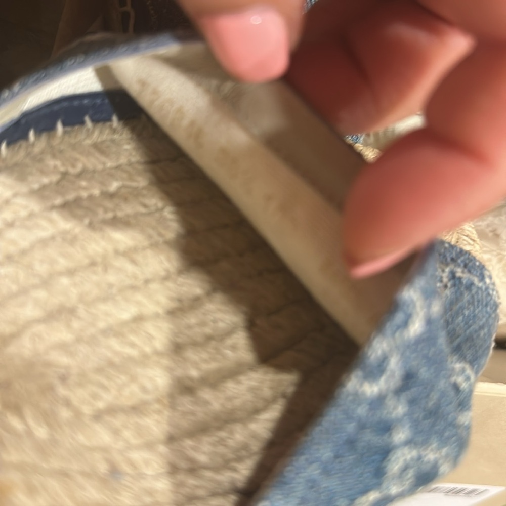 Gucci Espadrille Sandals 38.5 fits 9.5 - Picture 3 of 3